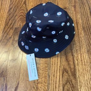 Alice and Olivia reversible bucket hat. Brand new with tags.